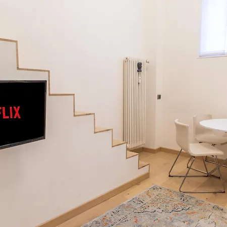 !subway To Duomo! Modern Loft With Ac And Free Wifi * Milan